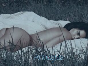 Arinagias