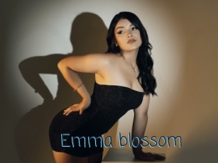 Emma_blossom