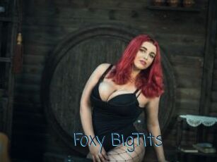 Foxy_BigTits_