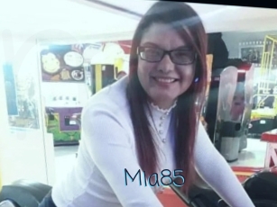 Mia85