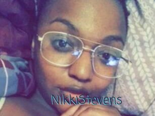 Nikki_Stevens