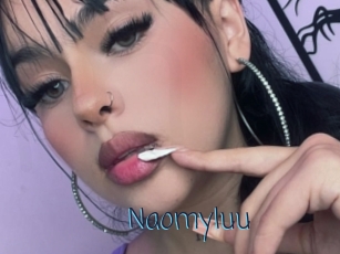 Naomyluu