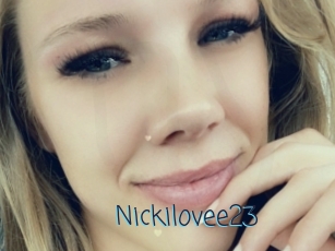 Nickilovee23
