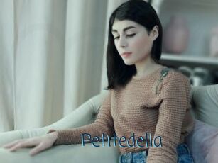 Petitedella