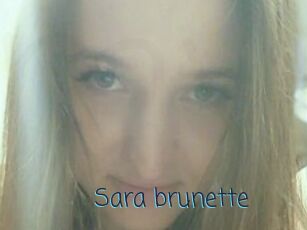 Sara_brunette