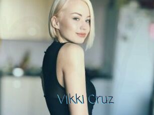 Vikki_Cruz
